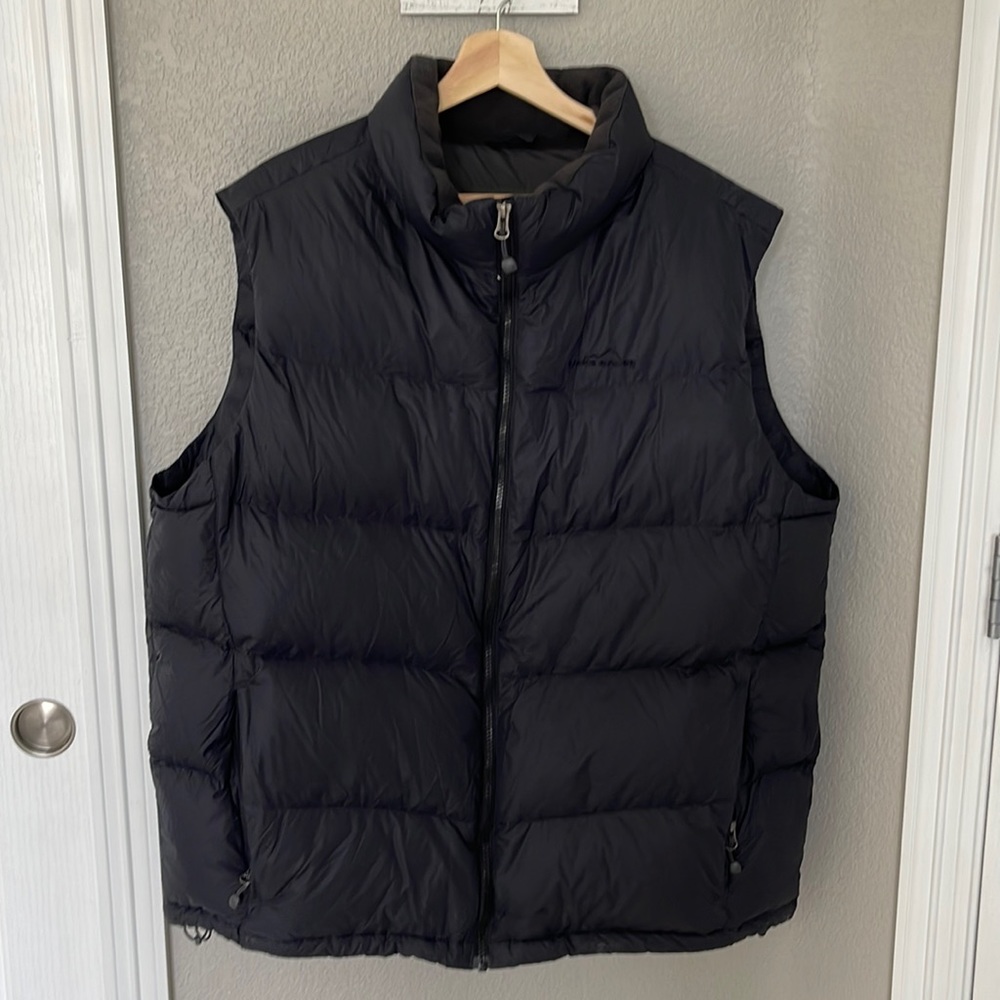 Eddie Bauer down vest men’s XL